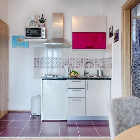 Dubra Apartment