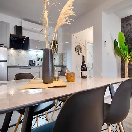 Dubra Apartament Komiža