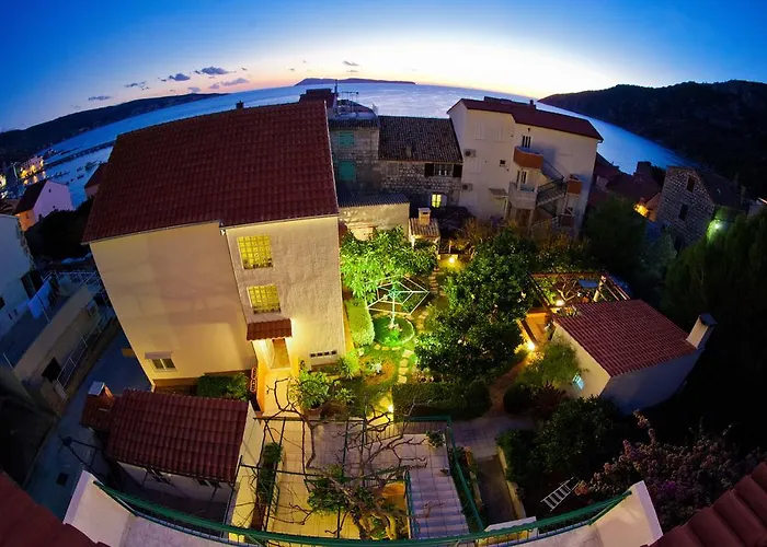 아파트 Dubra 코미자